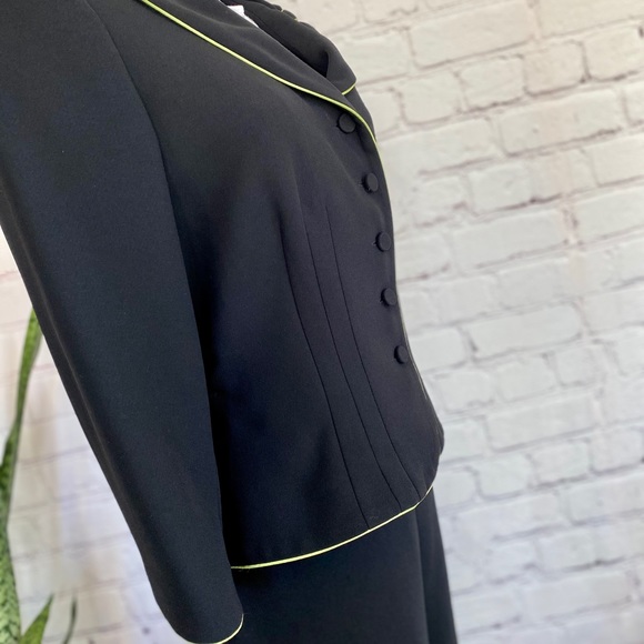 Vintage Donna Morgan Suit Set - Picture 8 of 16